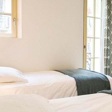 2 Bedroom Awesome Apartment In แม-เล-แบ็ง ภายนอก รูปภาพ
